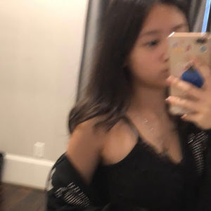 Meet your Posher, Denise